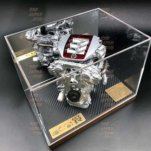 Kusaka Engineering 1/6 Scale Model Engine Red - VR38DETT from MY11